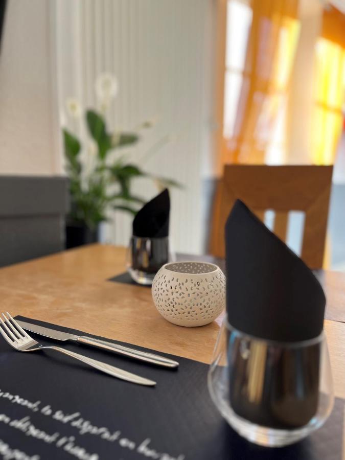 Enzo Hotels Neufchateau By Kyriad Direct 외부 사진